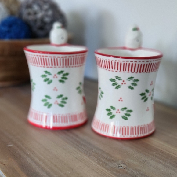 🎄 Temp-Tations Red & White Ceramic Angel Mugs – In Box, Christmas Design (Set) - Picture 2 of 16